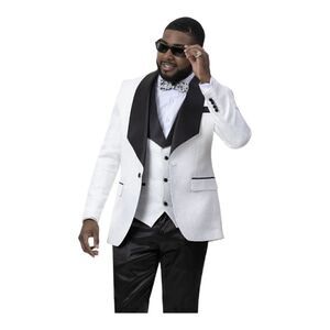 MEN'S SOPRANO WHITE TONE ON TONE DESIGN BLAZER & VEST J64. PANT IS NOT INCLUDED.